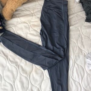 Grey leggings